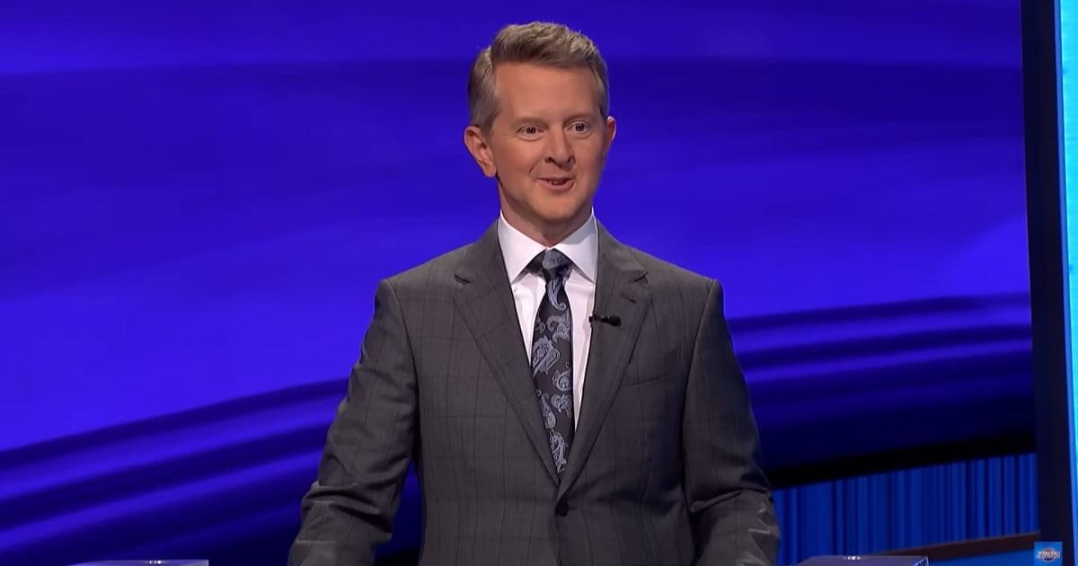 Screenshot showing Ken Jennings on Jeopardy! (Cover image source: YouTube | Jeopardy!)