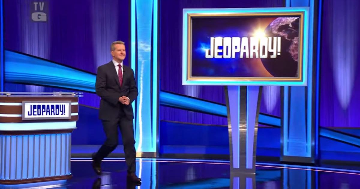 Ken Jennings walking into the studio for Jeopardy! (Cover image source: YouTube | Jeopardy)