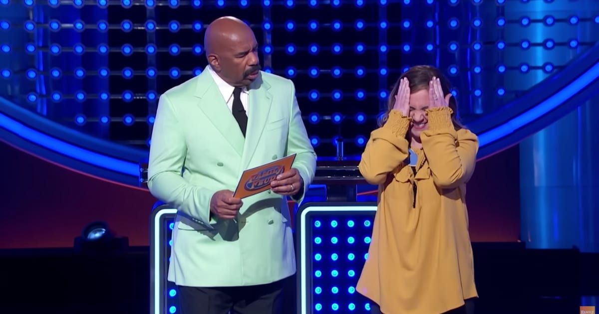 Screenshot showing Steve Harvey and the contestant on "Family Feud" (Cover Image Source: YouTube | Family Feud)