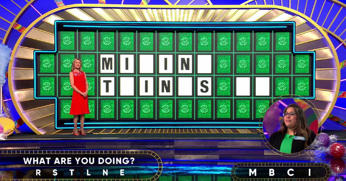Screenshot showing the contestant trying to solve the puzzle on "Wheel of Fortune" (Cover Image Source: YouTube | Wheel of Fortune)