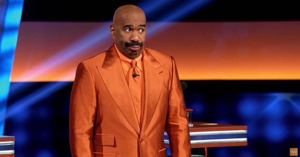 Screenshot showing Steve Harvey's reaction to Jay Pharoah's answer not showing up on the board (Cover image source: YouTube/Family Feud)