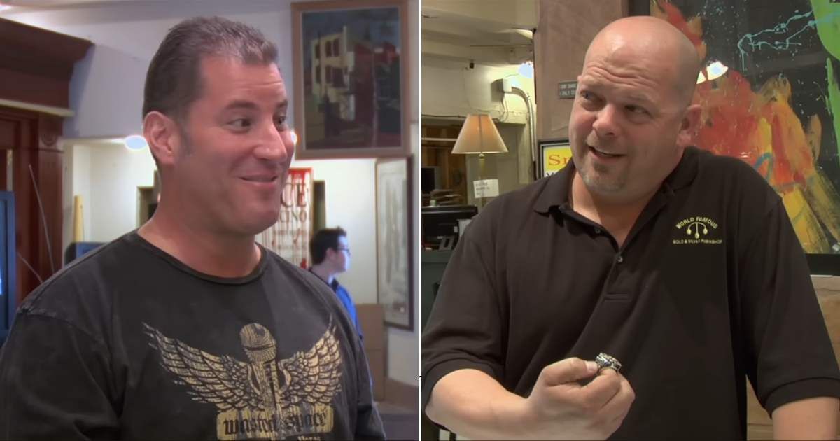 Screenshots showing Rick Harrison negotiating a deal with the seller (Cover image source: YouTube/Pawn Stars)