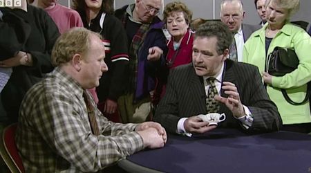 'Antiques Roadshow' guest brings a bowl that cost him $2 — then the expert revealed its real value