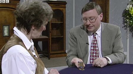 'Antiques Roadshow' guest says she 'won't wear' her jewelry anymore after finding out its value