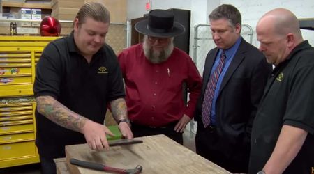 'Pawn Stars' boss Rick Harrison agrees to smash an item with a hammer to make sure it's real