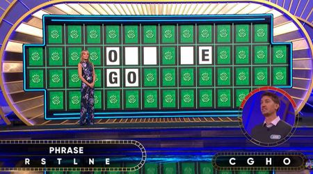 'Wheel of Fortune' contestant solves puzzle in seconds despite bad choice of letters to win $40,000