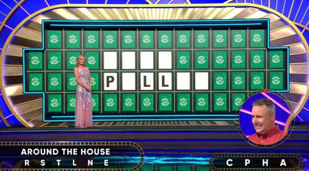 'Wheel of Fortune' fans slam contestant for fumbling 'another easy solve' as he lost out on $40,000