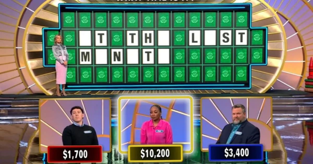 The contestants trying to solve the puzzle (Cover image source: Instagram | Phily498)