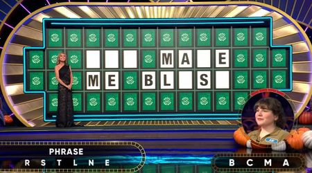 'Wheel of Fortune' contestant stuns Ryan Seacrest with her choice of letters to win $55,000