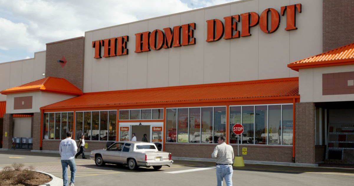 Representative image of customers shopping at a Home Depot Store (Cover image source: Getty Images/Photo by Scott Olson)

