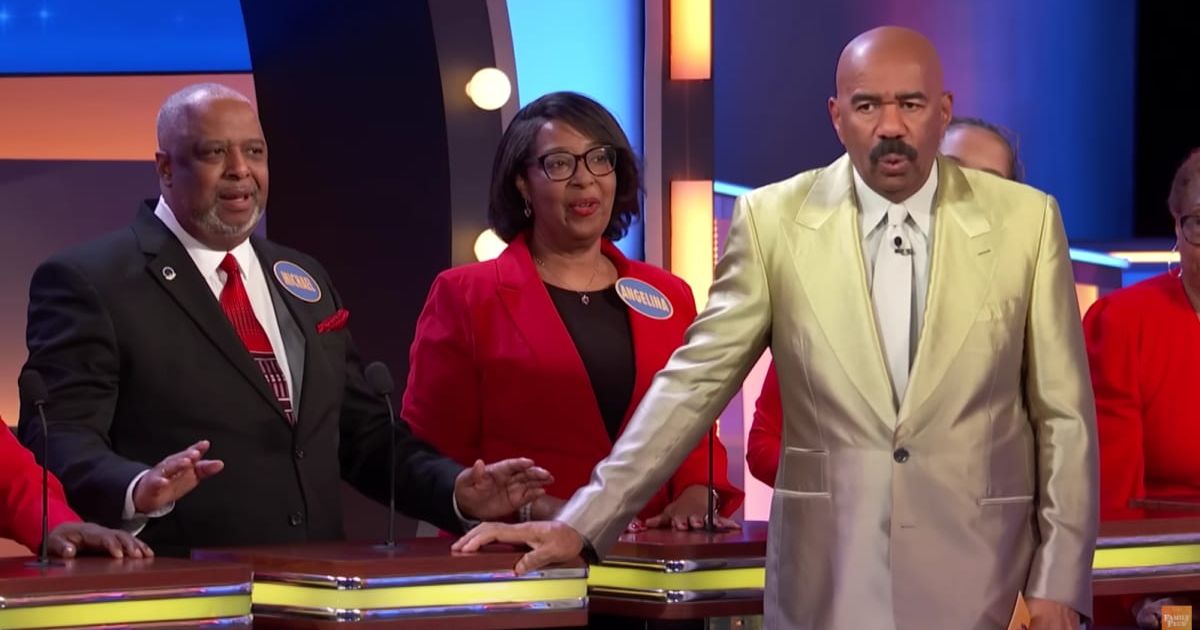 Screenshot showing Steve Harvey with the contestants on "Family Feud"(Cover Image Source: YouTube | Family Feud)