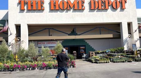 Home Depot follows in Walmart's footsteps for holiday season — and risks upsetting customers
