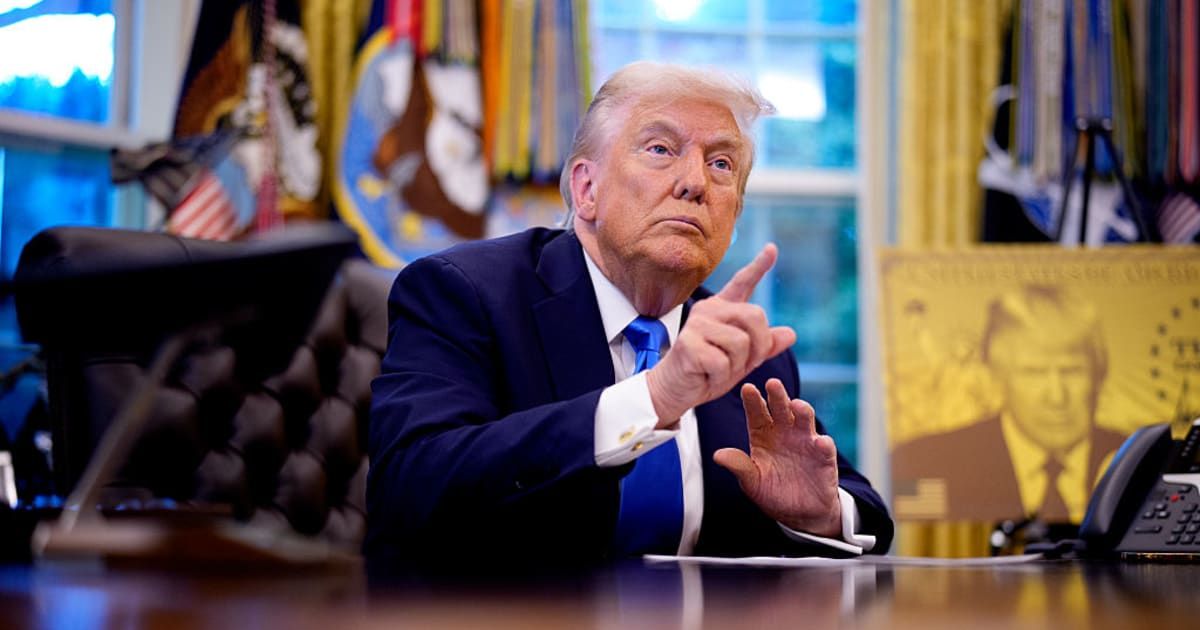 U.S. President Donald Trump in the Oval Office (Cover image source: Getty Images/Photo by Andrew Harnik)