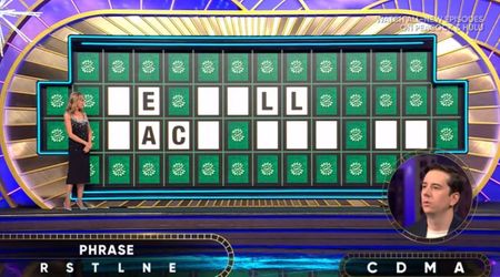 'Wheel of Fortune' player upsets fans after losing a car over redundant choice of letters 