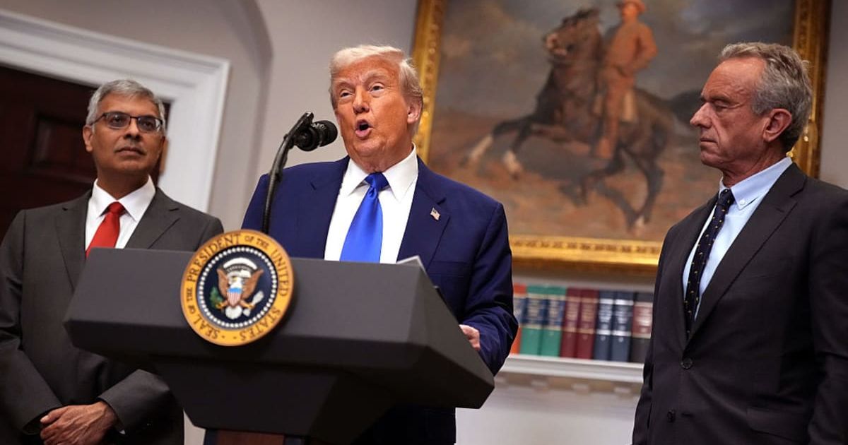  U.S. President Donald Trump, joined by National Institutes of Health (NIH) Director Jay Bhattacharya and Health and Human Services Secretary Robert F. Kennedy Jr.,  during a press conference (Cover image source: Getty Images | Photo by Andrew Harnik)