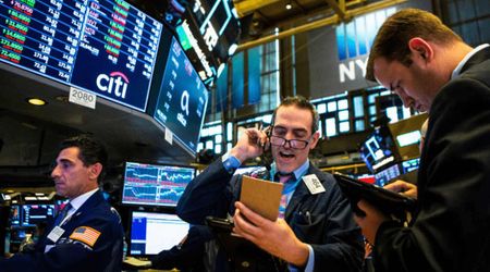 Last year wasn’t great for American stocks — Deutsche Bank says that may not change in 2026