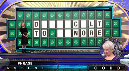 'Wheel of Fortune' fans and Ryan Seacrest celebrate after a cancer survivor wins a Ford Mustang