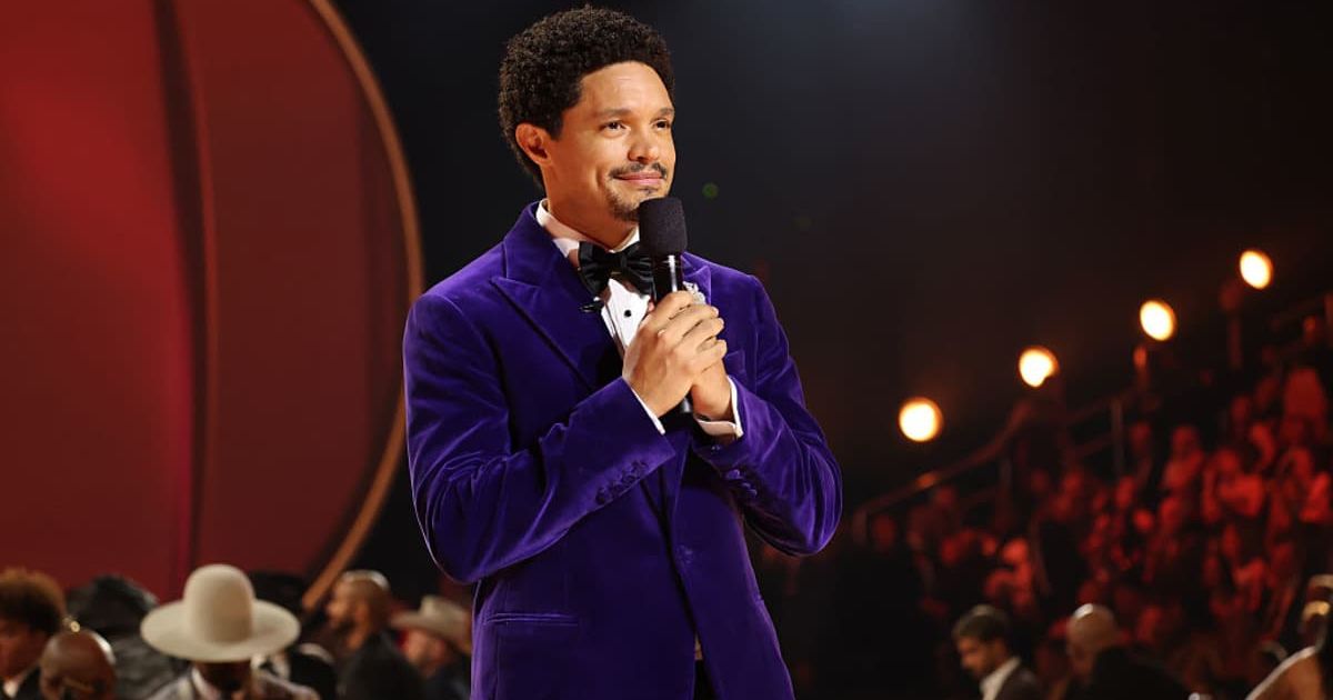 Trevor Noah speaks onstage during the 68th GRAMMY Awards at Crypto.com Arena (Cover image source: Getty Images/Photo by Kevin Mazur/Getty Images for The Recording Academy)
