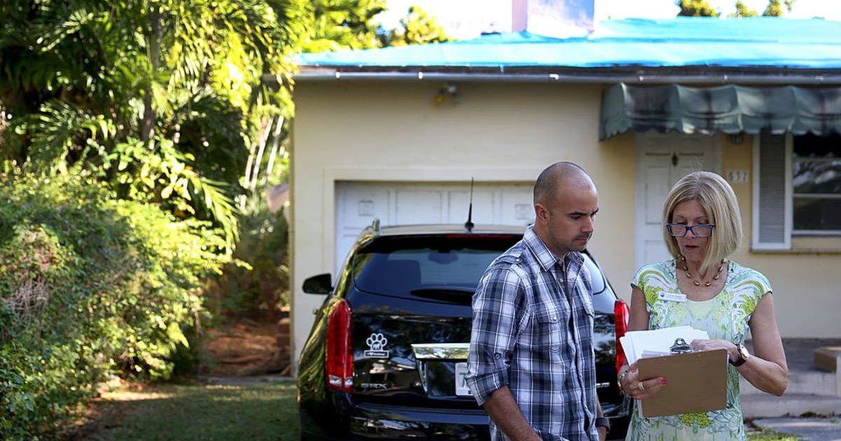 Representative image of a homeowner (Image source: Getty Images/ Photo by Joe Raedle)
