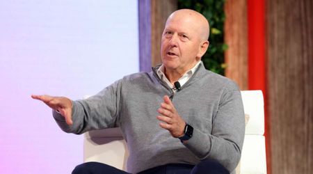 Goldman Sachs CEO predicts better days are ahead for the US economy