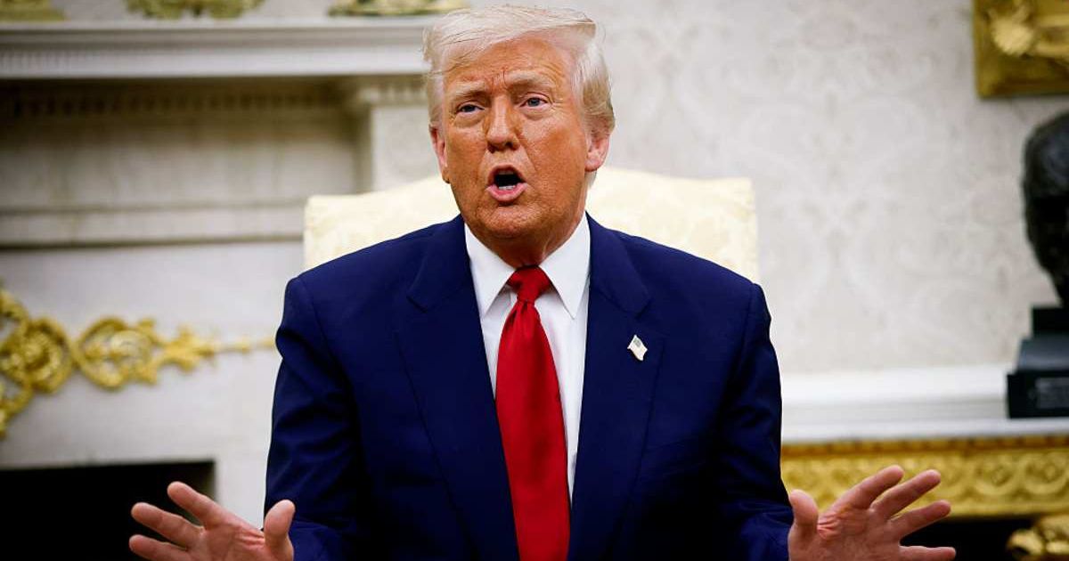 (Image Source: Getty Images| Photo by Photo by Kevin Dietsch) 