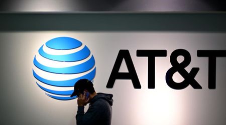 Your phone already has the best defense against scam texts — and most people don't know about it