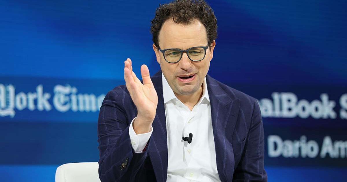  CEO and co-founder of Anthropic Dario Amodei speak onstage during the 2025 New York Times Dealbook Summit (Cover image source: Getty Images/Photo by Michael M. Santiago)