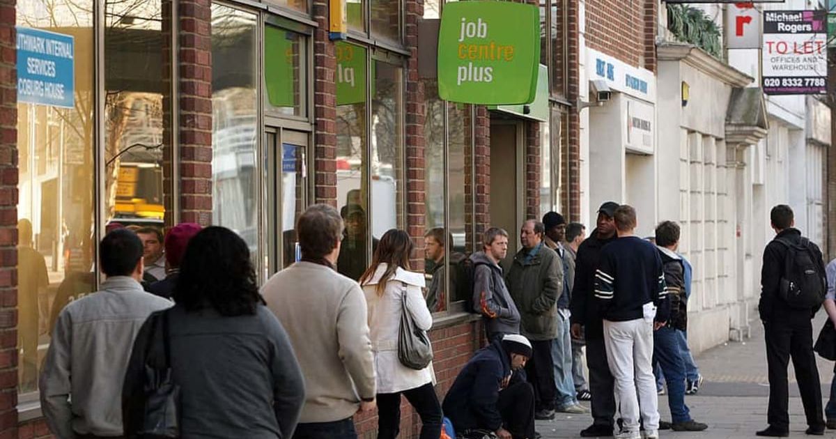 Job seekers line up for potential opportunities (Cover Image Source: Getty Images | Photo by Oli Scarff)