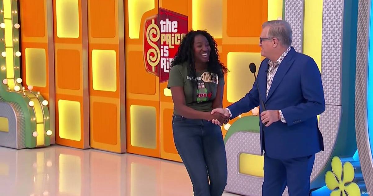 Screenshot showing the contestant Mishawn and host Drew Carey on "The Price Is Right." (Cover Image Source: YouTube | The Price Is Right)